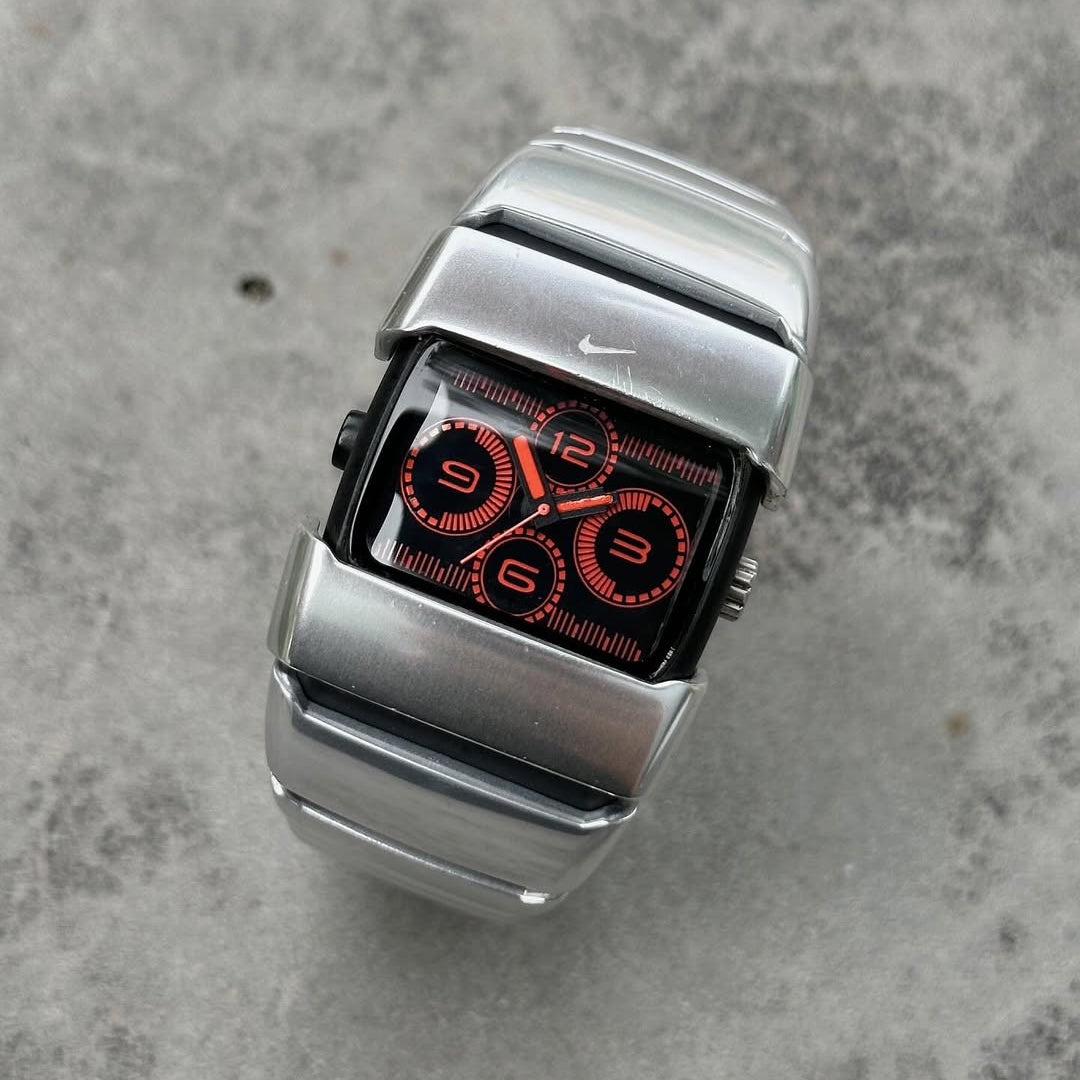 D-line Analog Orange vintage Nike analog sport watch, view 3