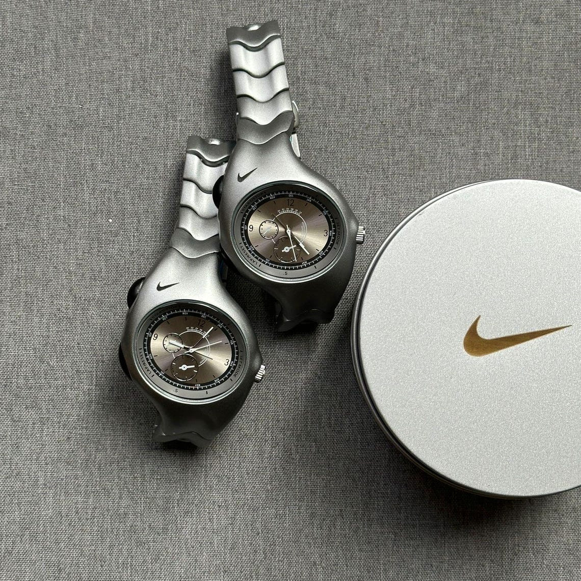 Triax Armored Super White vintage Nike analog sport watch, view 2